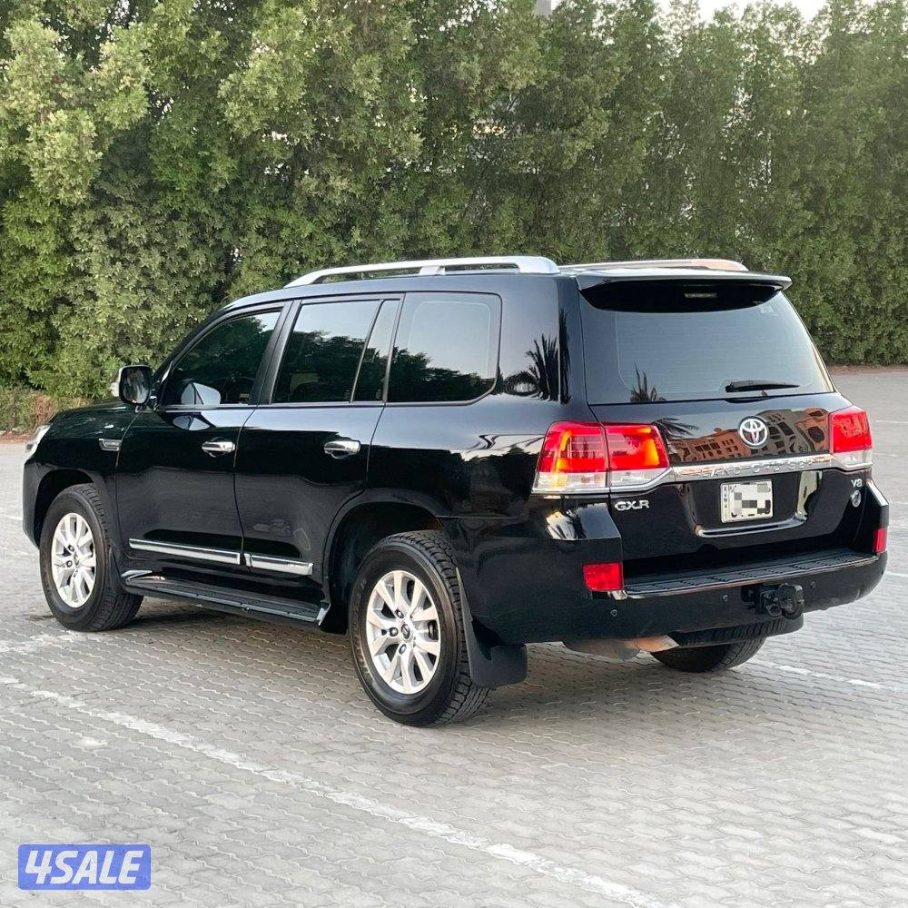 لانـدكروزر الـسـايـر نظـيـف4