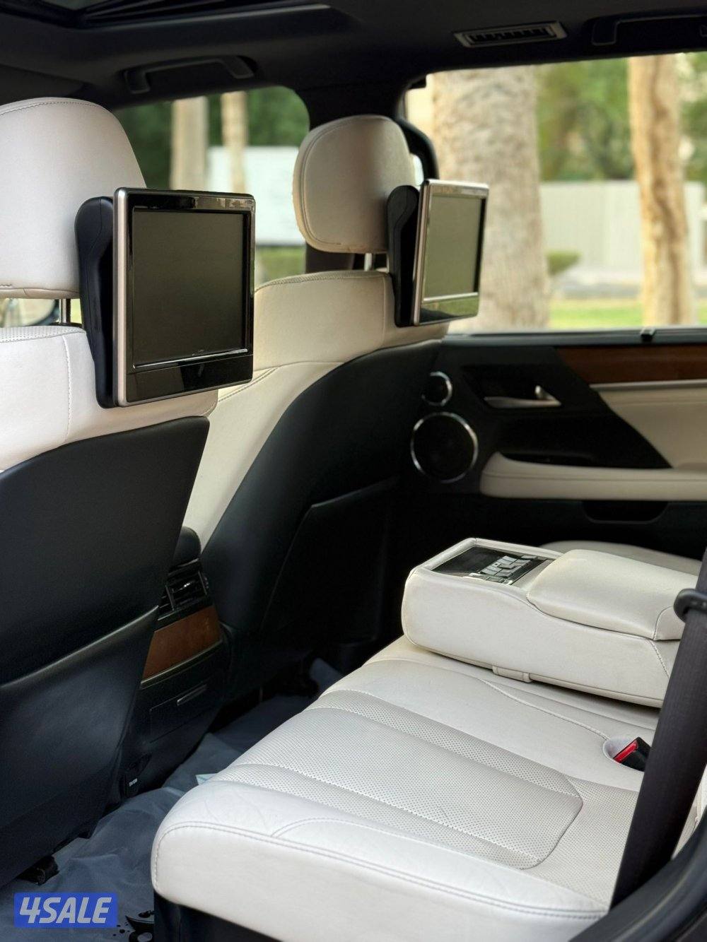 لكزس LX570 موديل2017 درجه اولى7