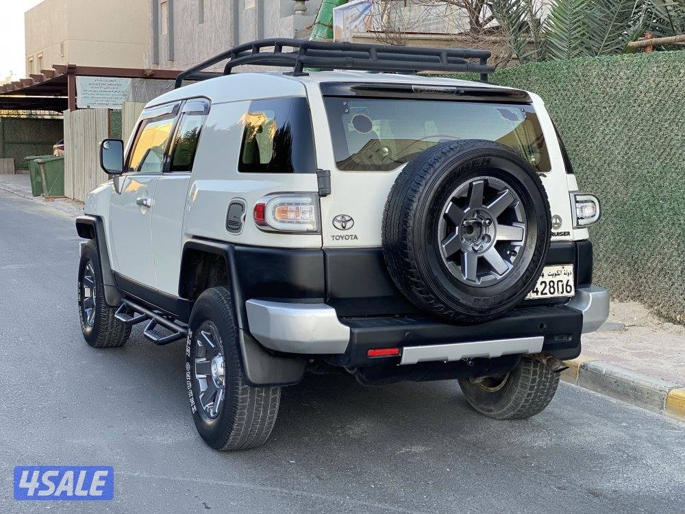 للبيع FJ الساير 20162