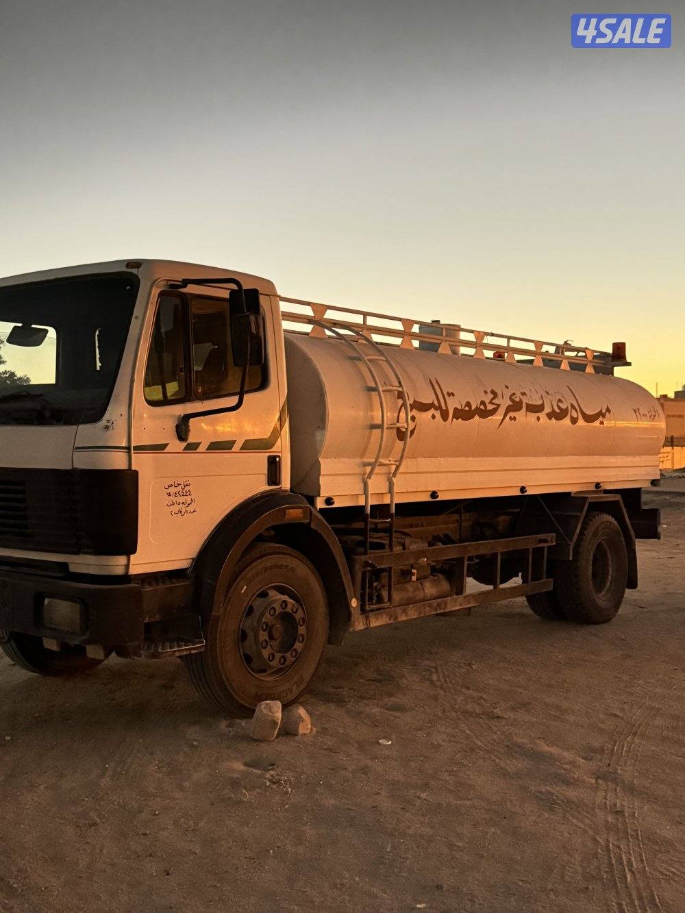 للبيع تنكر مياه موديل 19934