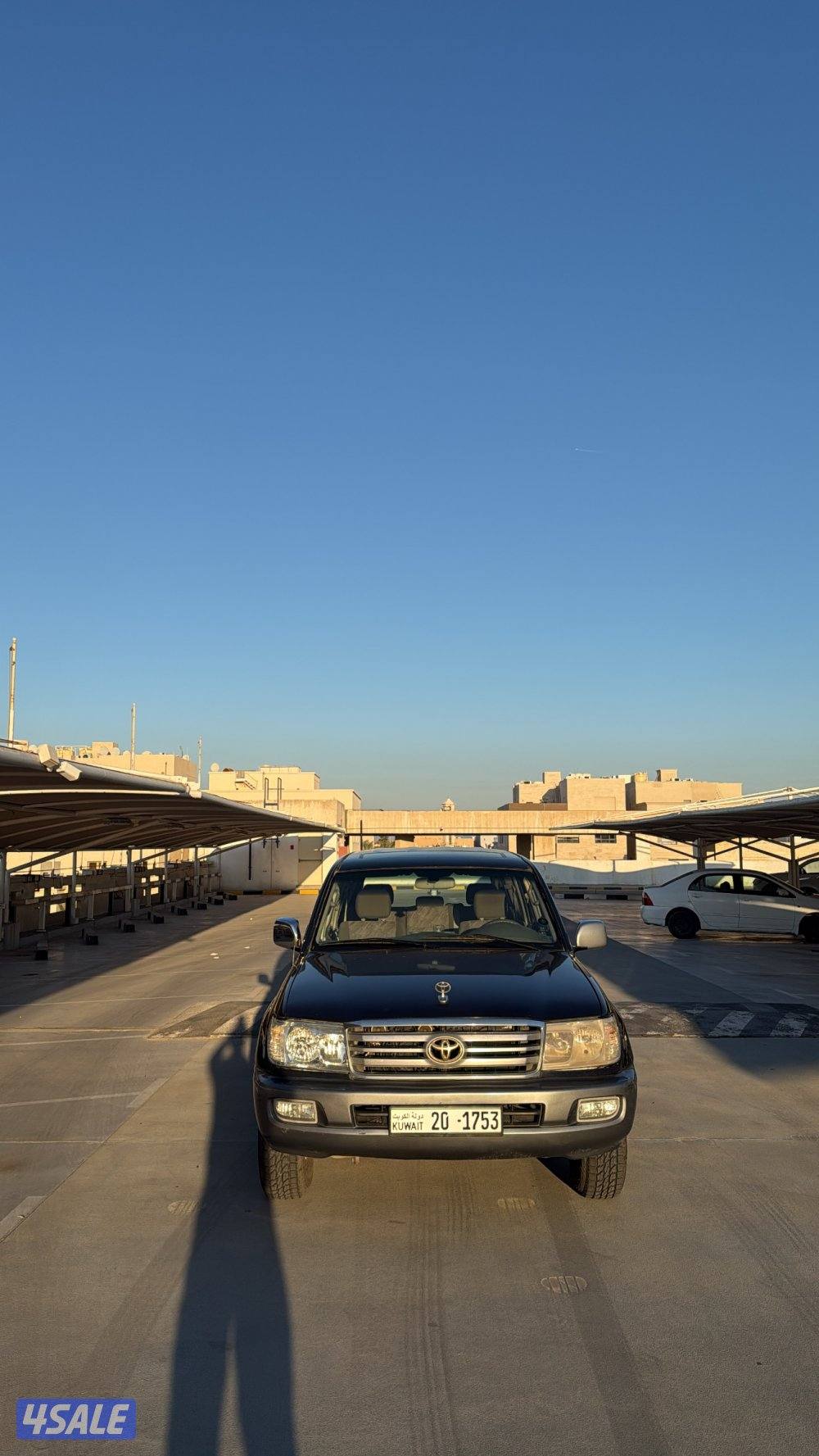 للبيع لاند كروزر 20010