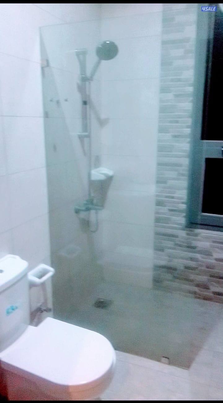 للإيجار شقة راقية أبوفطـيرة4