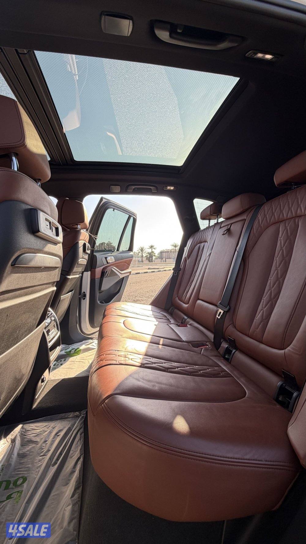 BMW X5 M50i - V8 twin turbo - full option - M power.6