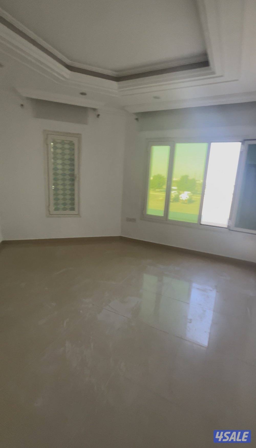 للايجار شقة في سعدالعبدالله ق111