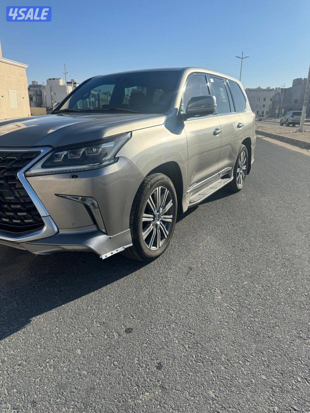 للبيع جيب لكزس 2016 الساير الدرجه الأولي صبغ الوكاله4