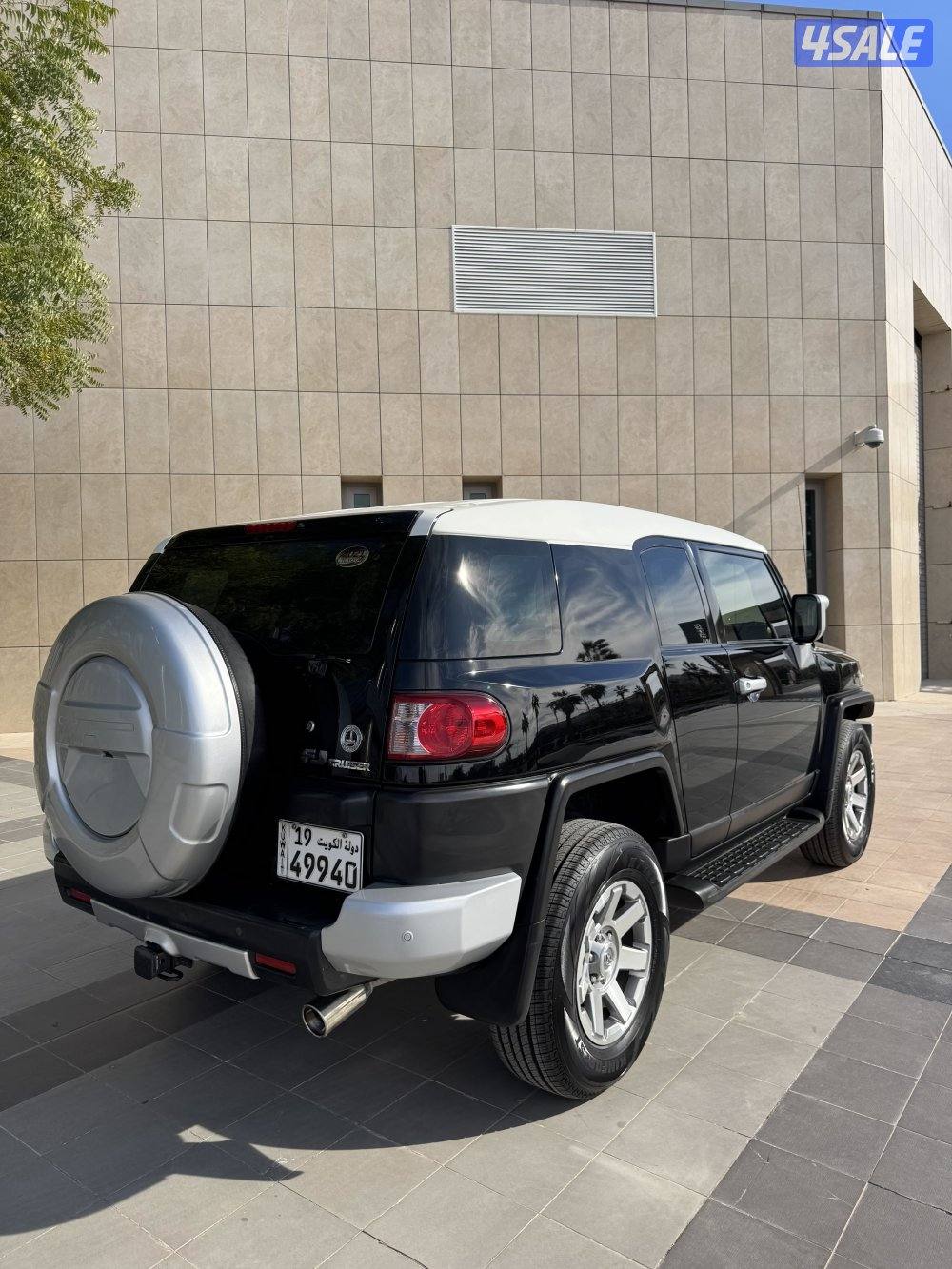 تويوتا FJ كروزر موديل 20212