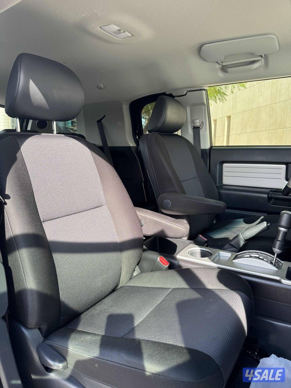 تويوتا FJ كروزر موديل 202111