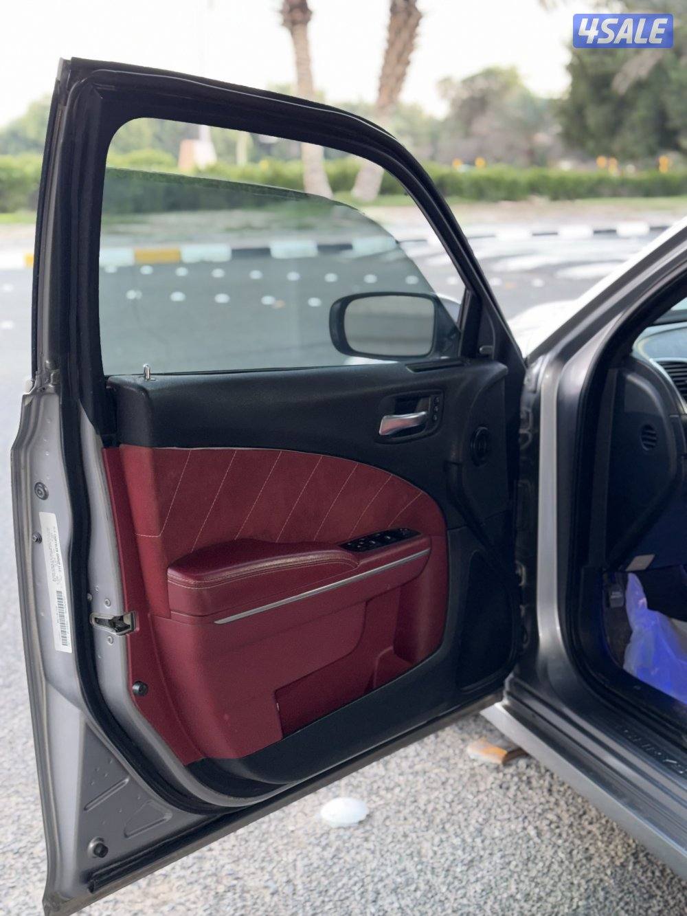 كرايسلر SRT 201310