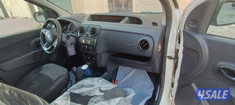 للبيع رينو نظيف5