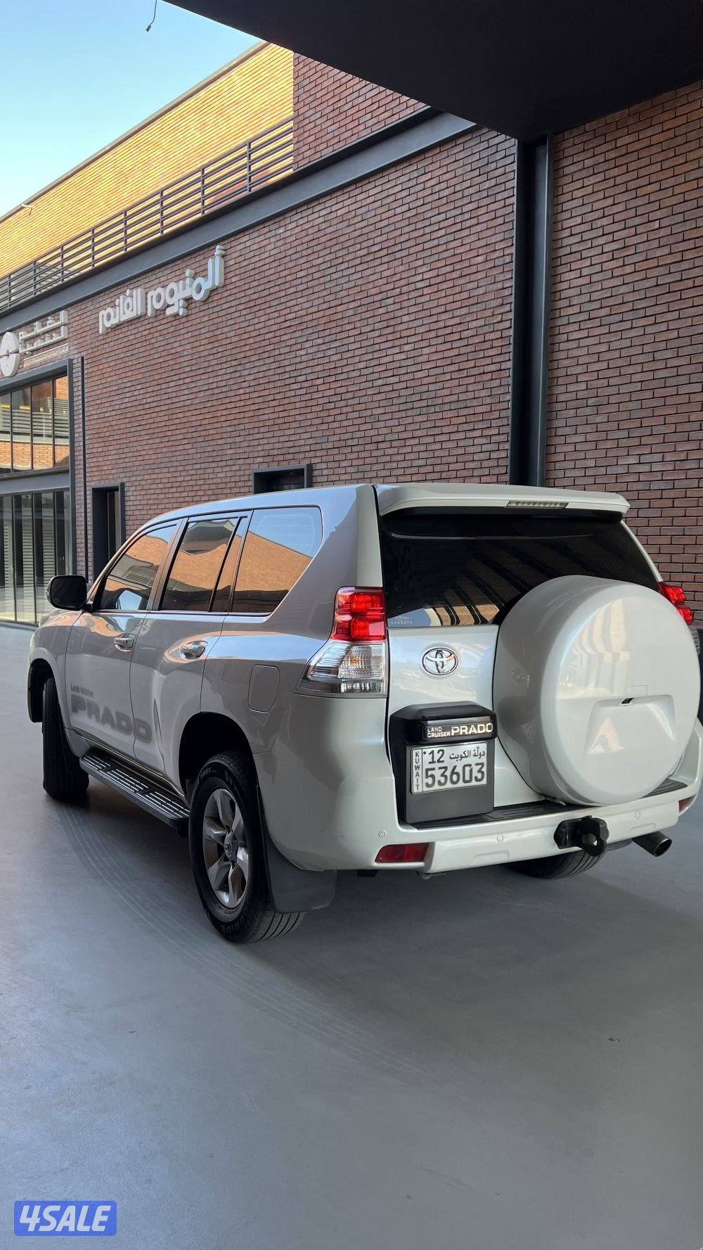 تويوتا برادو 20124