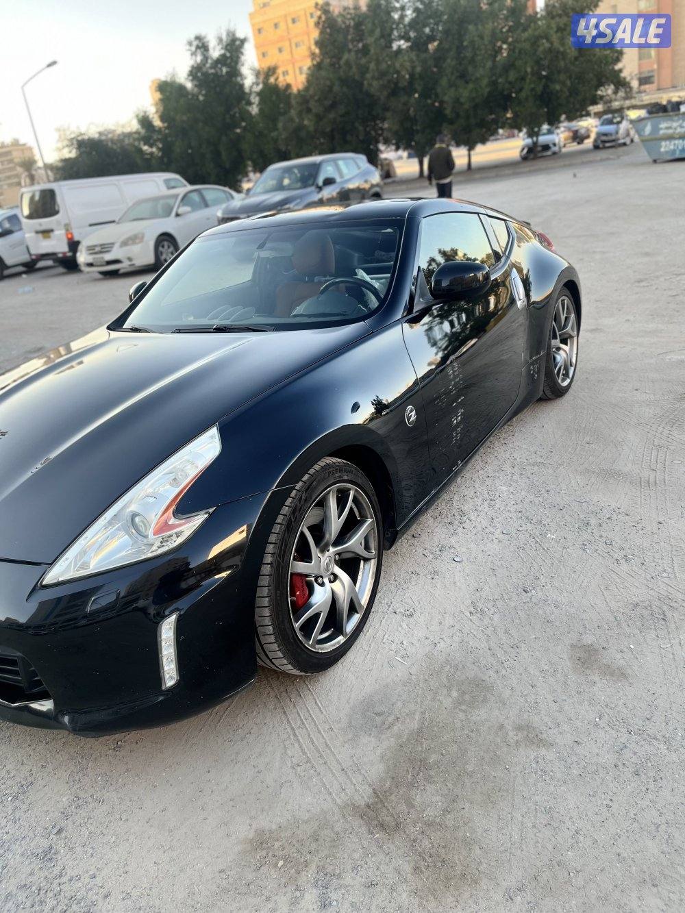 Nissan Z370 بحالة ممتازة- شرط الفحص قير شاصي مكينة، المالك الاول -0