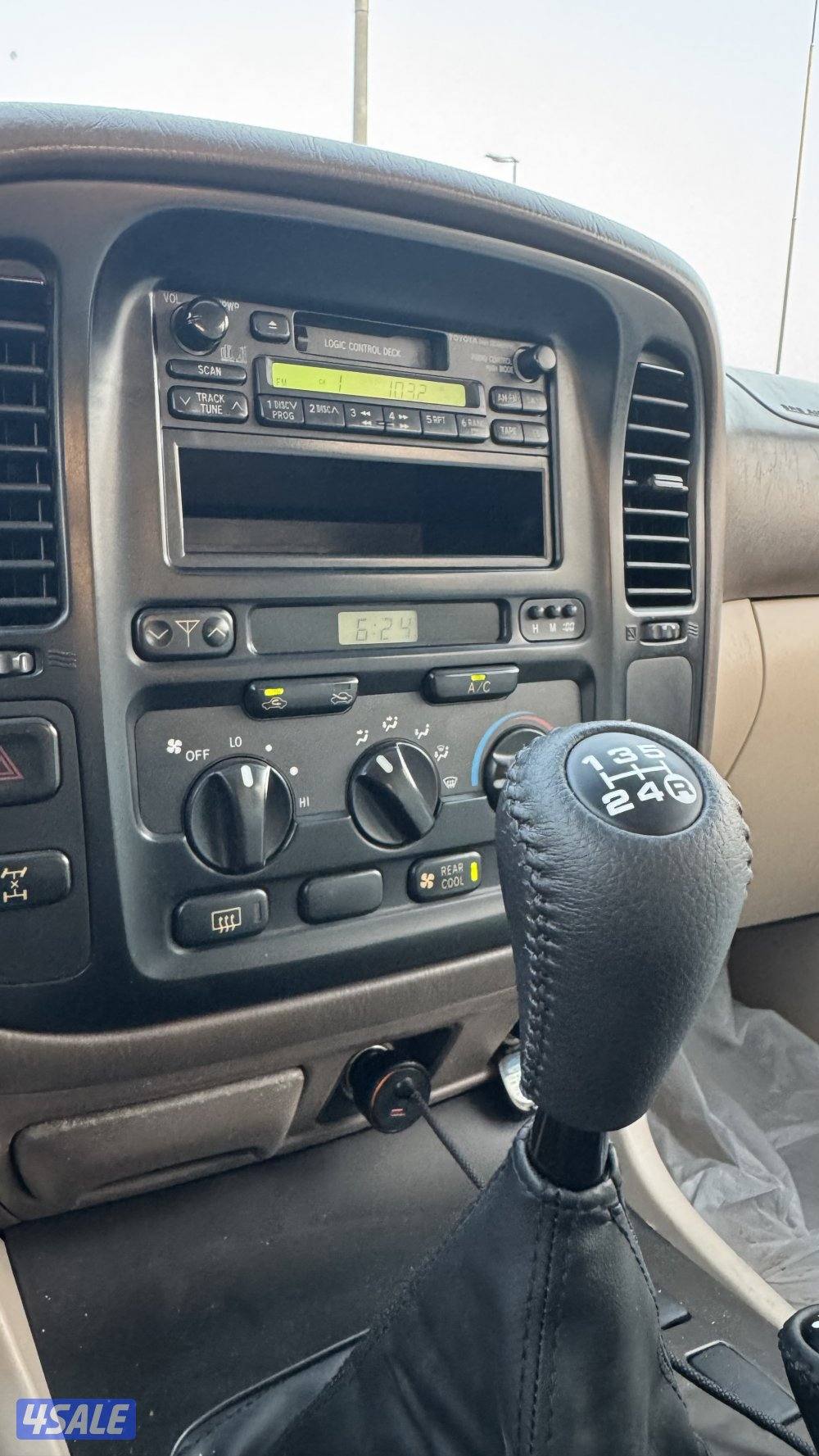 لاند كروزر ٩٨ الساير2