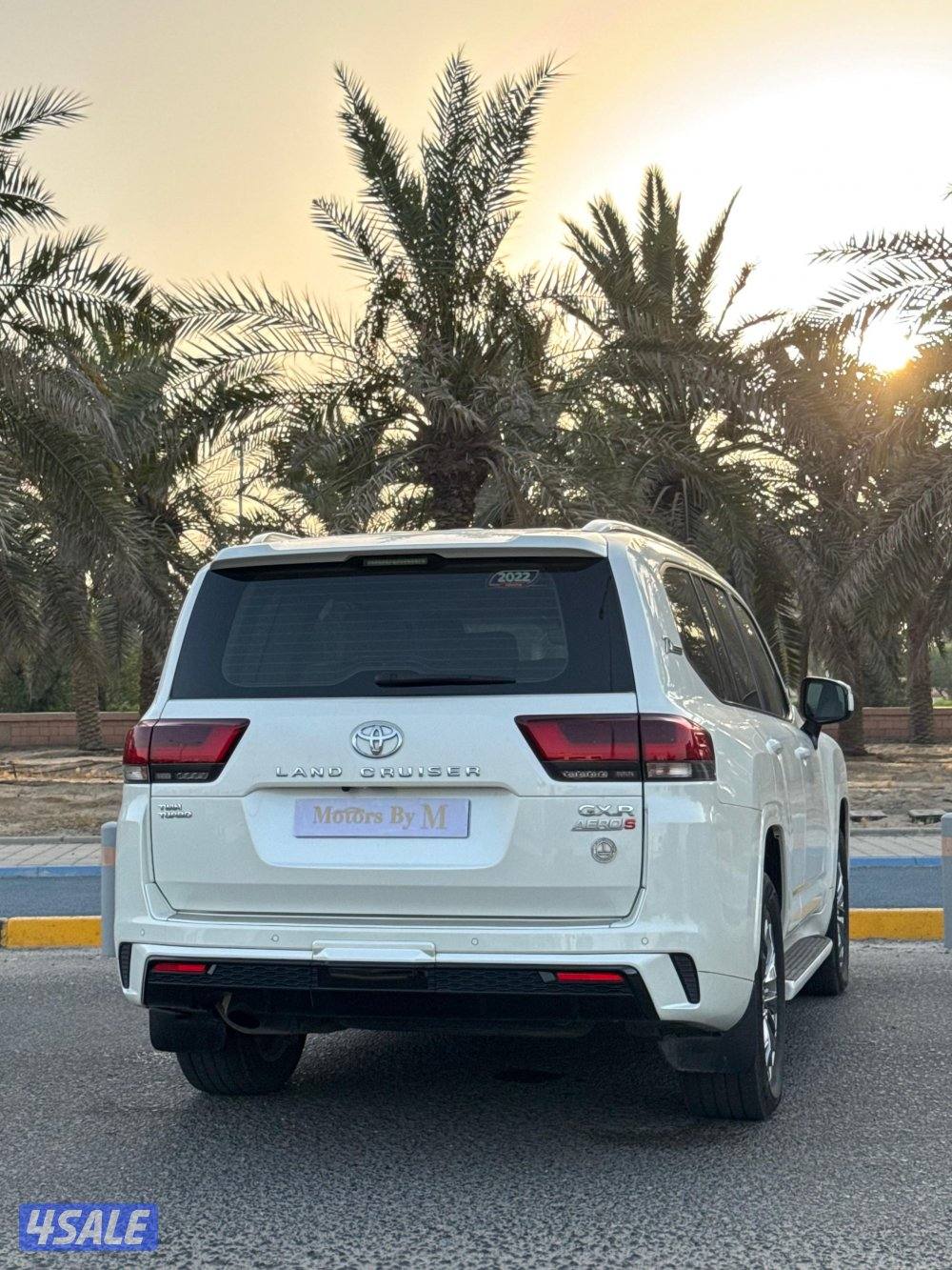 للبيع لاندكروزر ايروس توين تيربو2