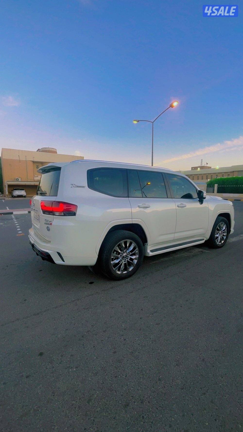 للبيع لاندكروزر ايروس توين تيربو5