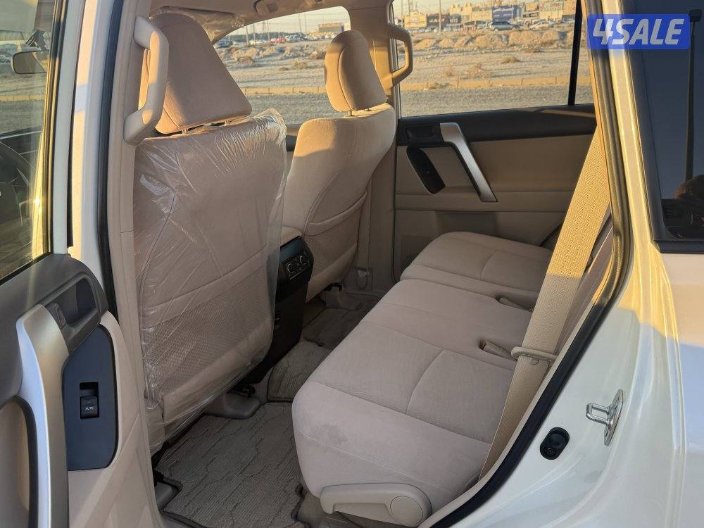 للبيع برادو2023 صبغ الوكاله4 سليندر11