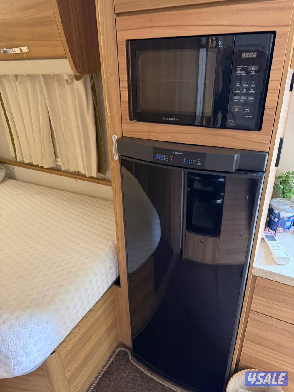 للبيع كرفان أوروبي نوع Elddis2