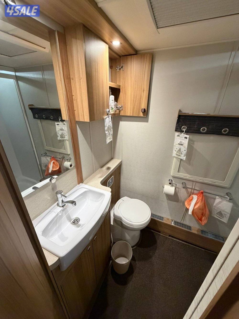 للبيع كرفان أوروبي نوع Elddis4