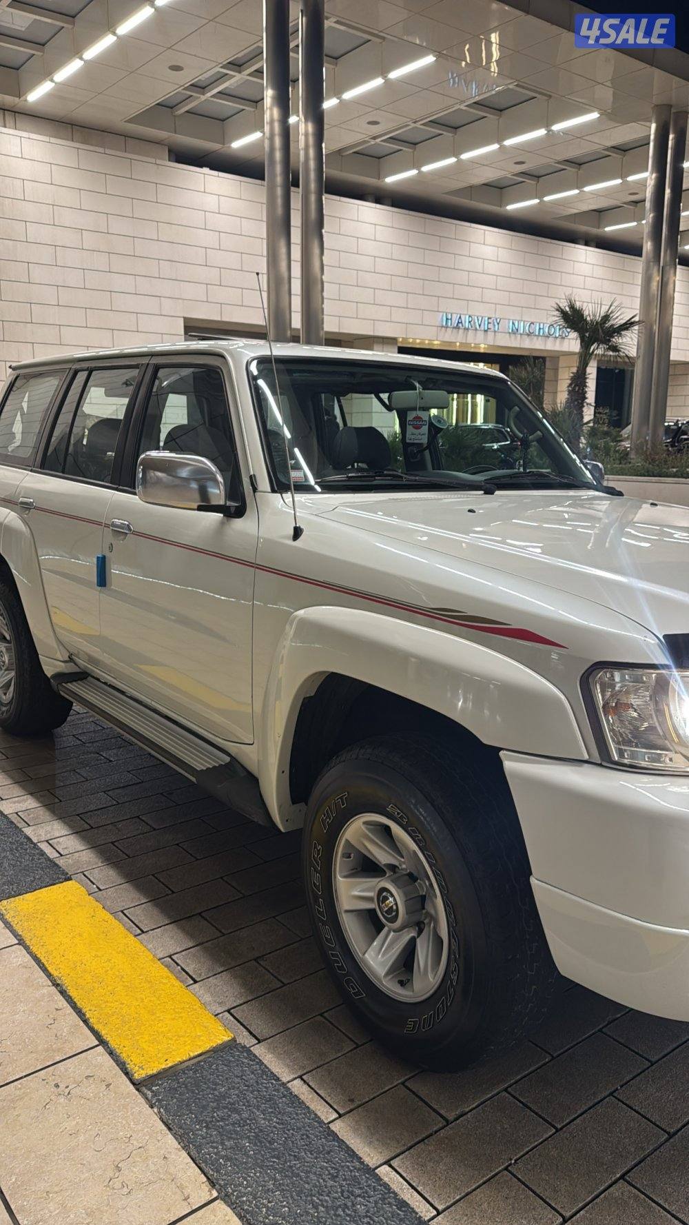 للبيع سفاري فتك موديل ( 2010 )1