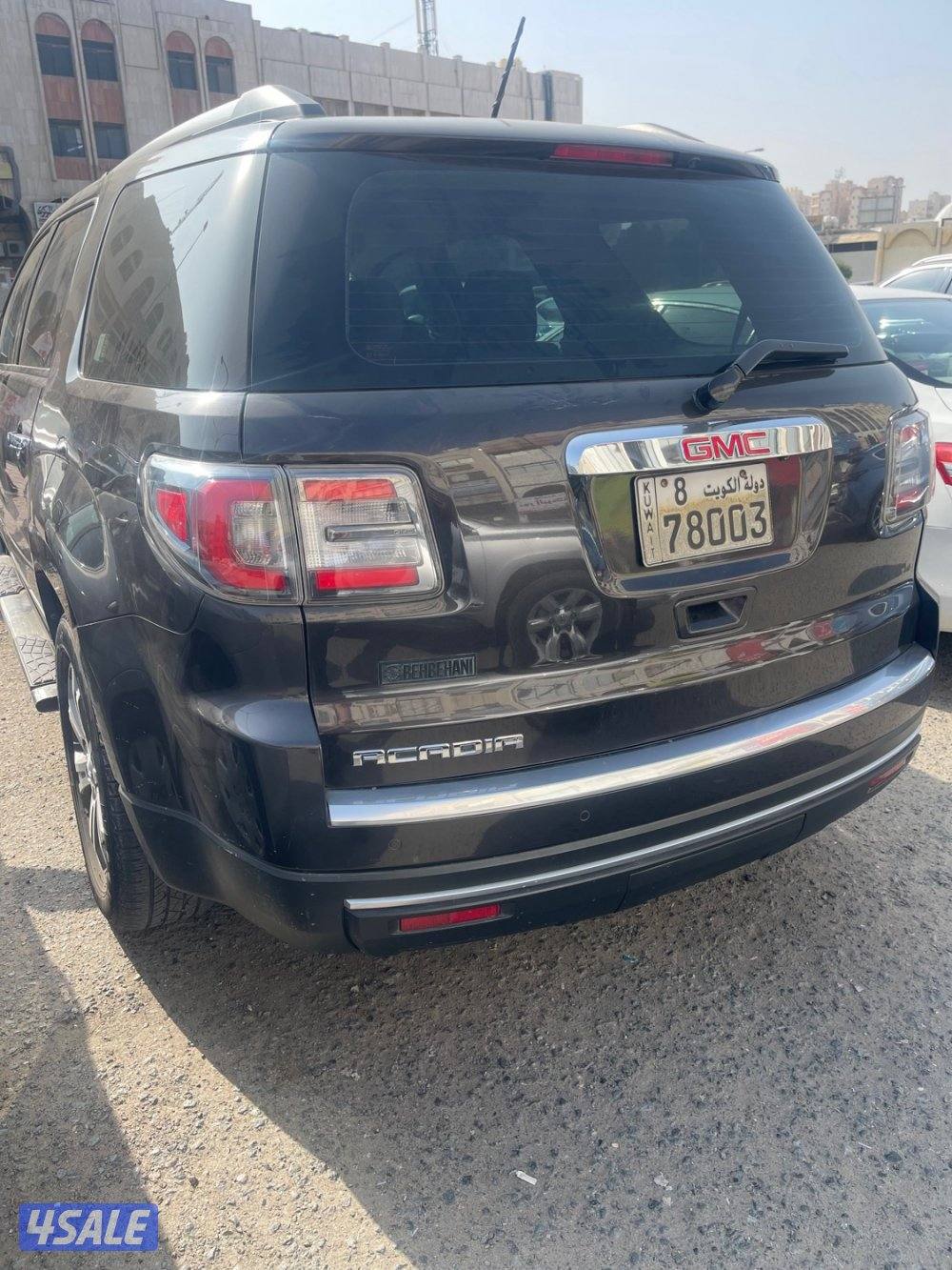 اكاديا ٢٠١٣ شرط الفحص قير وماكينه وشاصي قمة بالنظافة0