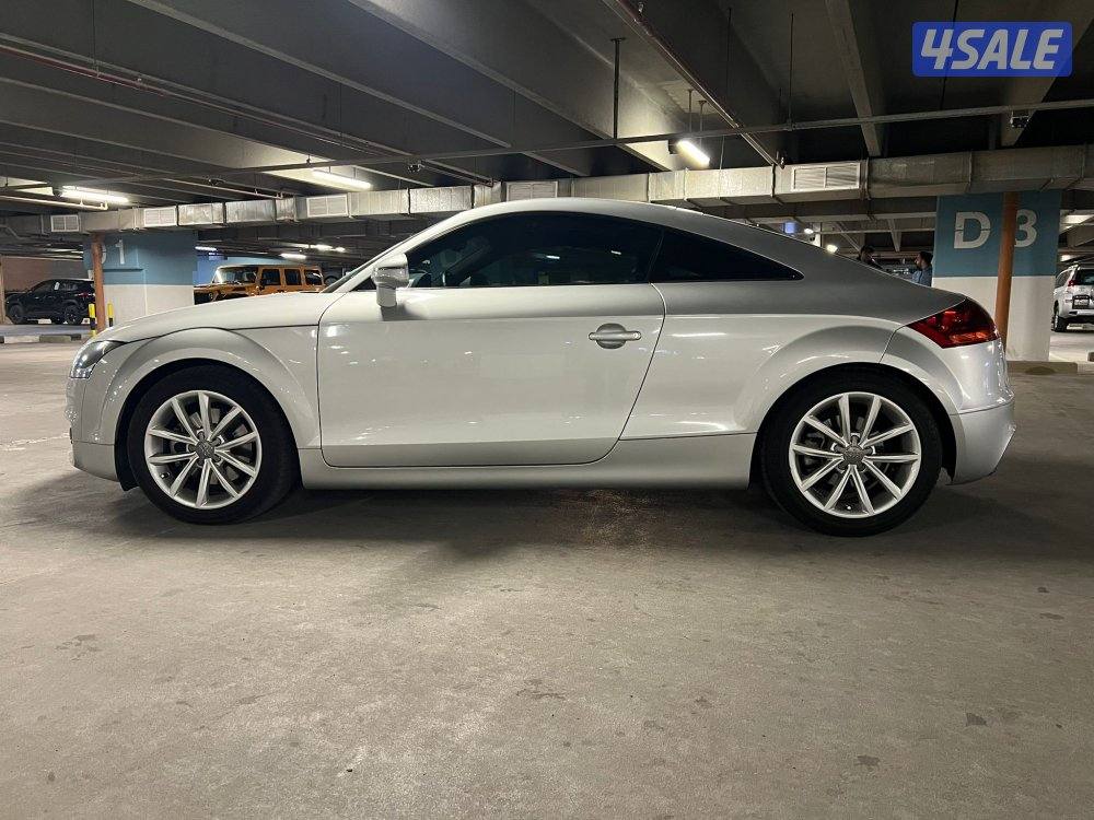 الشرق شارع خالد بن الوليد0