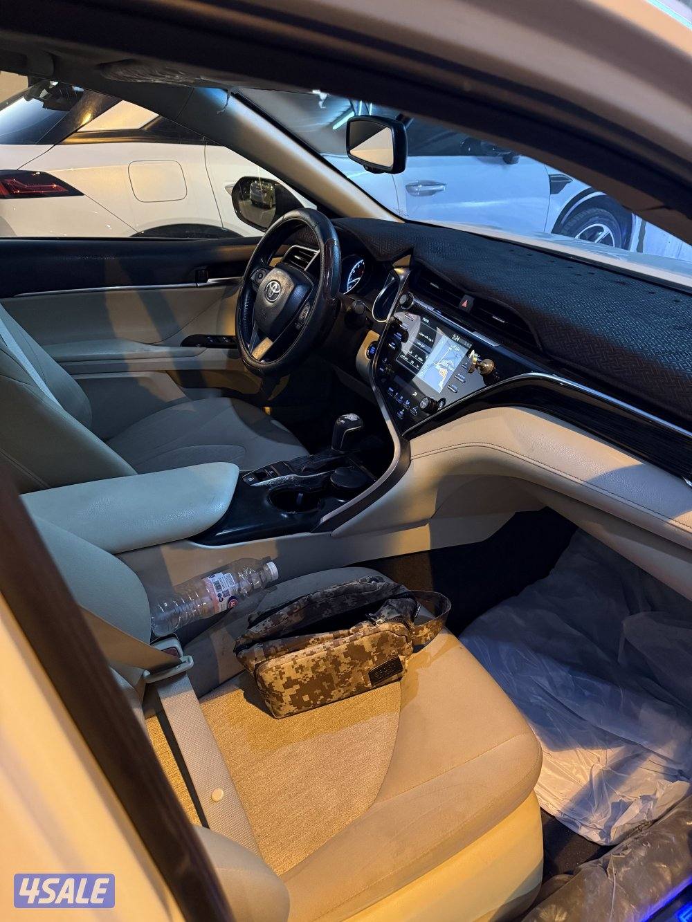 كامري فل كامل موصفات عداد 200 موديل 20189