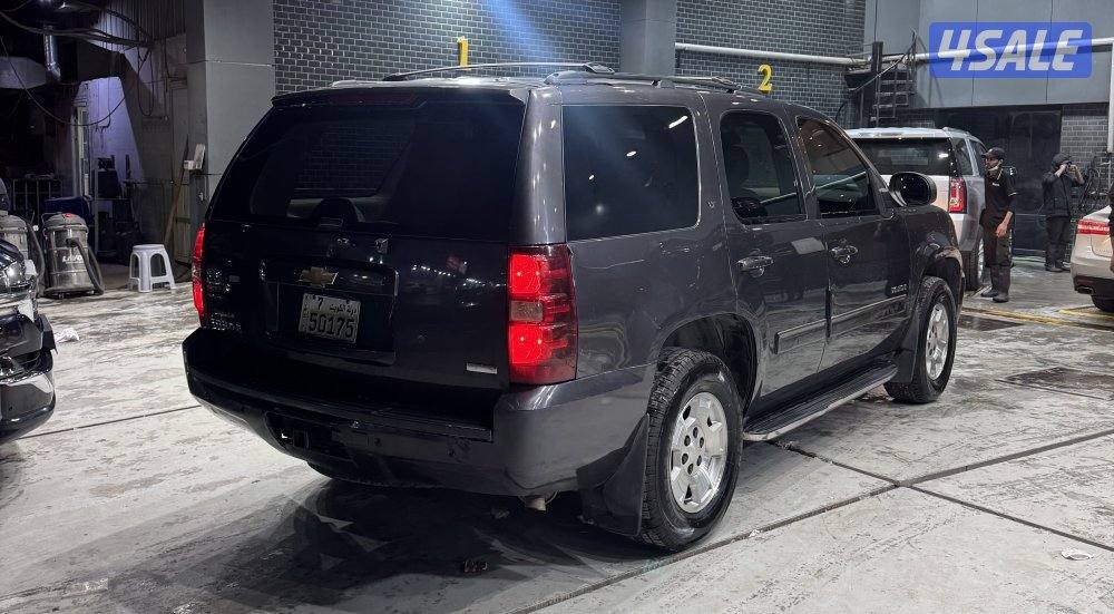 للبيع تاهو 2011 صبغ الوكالة وشرط الفحص بالكامل  منفوض من الى4