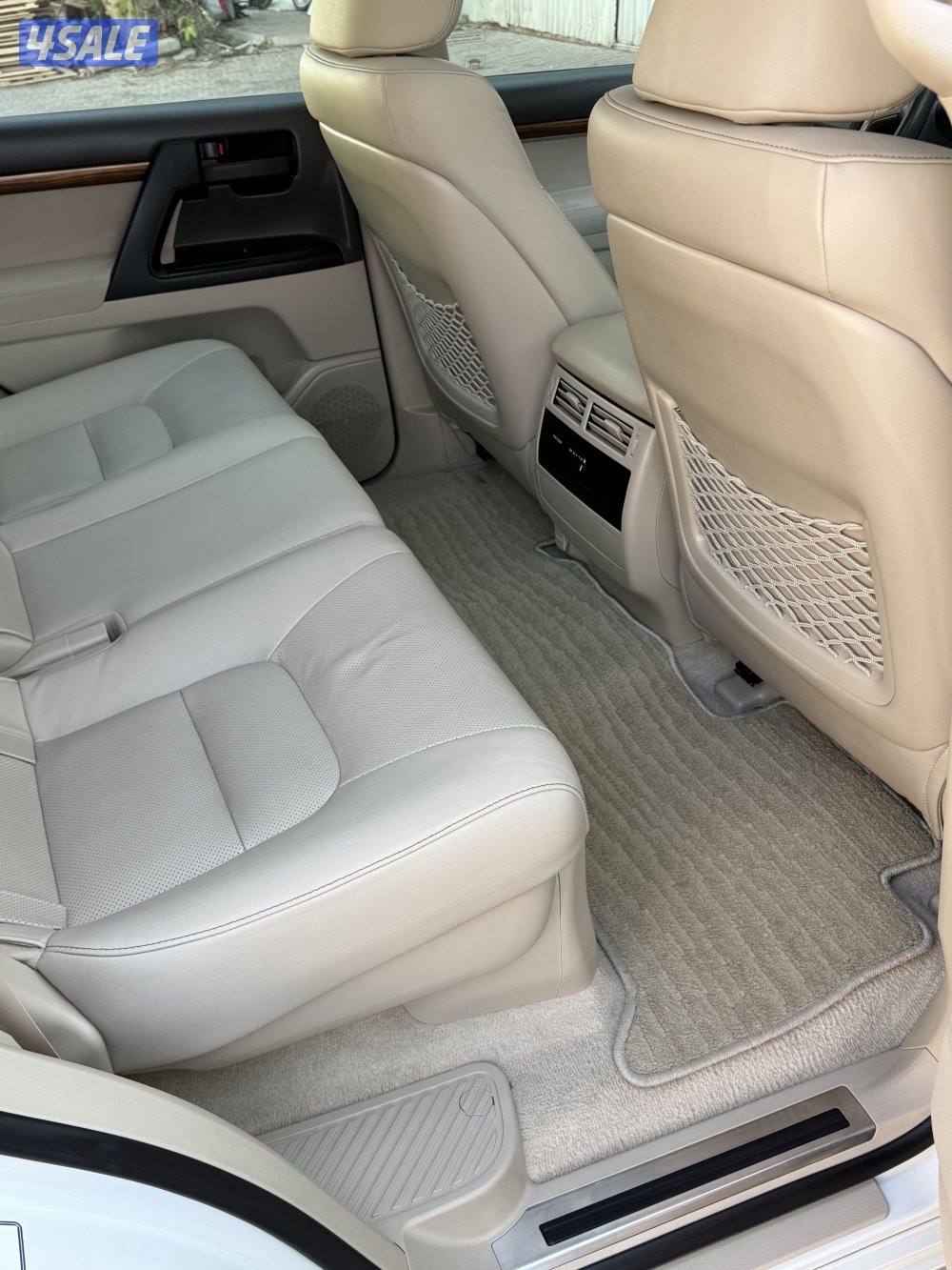 لاندكروزر GXR فحص مكينه وغير وشاصي البدي صبغ الوكاله في ثلاث قطع صبغ2