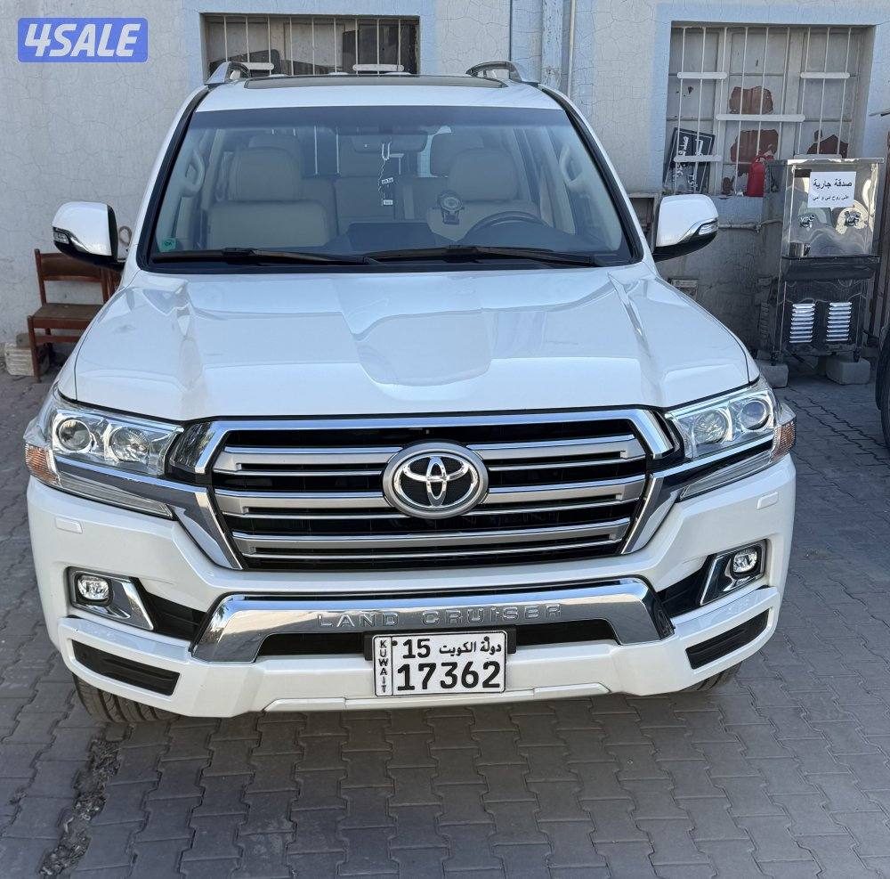 لاندكروزر GXR فحص مكينه وغير وشاصي البدي صبغ الوكاله في ثلاث قطع صبغ6