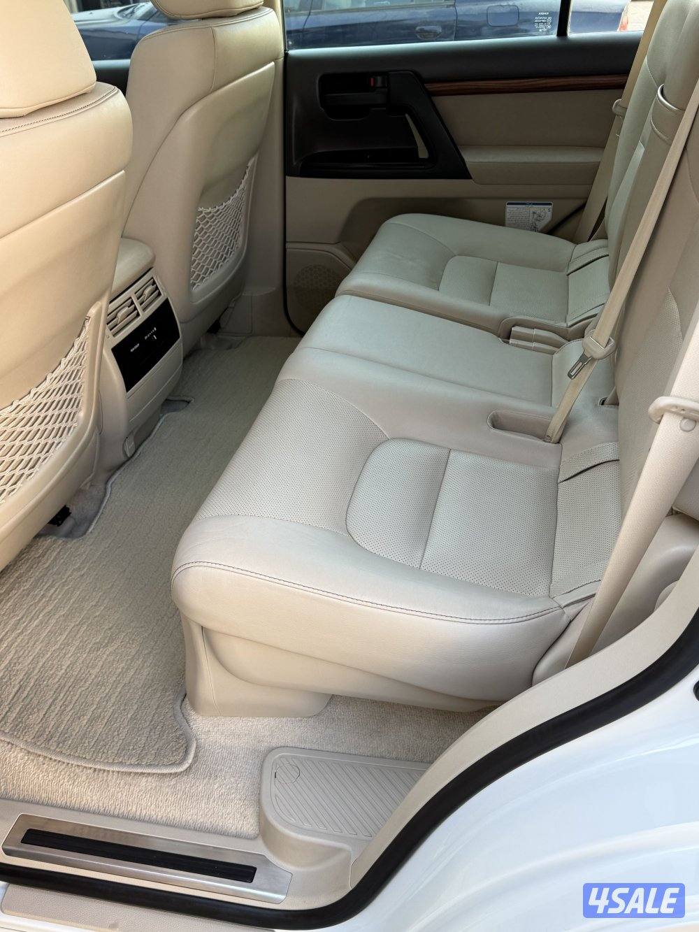 لاندكروزر GXR فحص مكينه وغير وشاصي البدي صبغ الوكاله في ثلاث قطع صبغ7