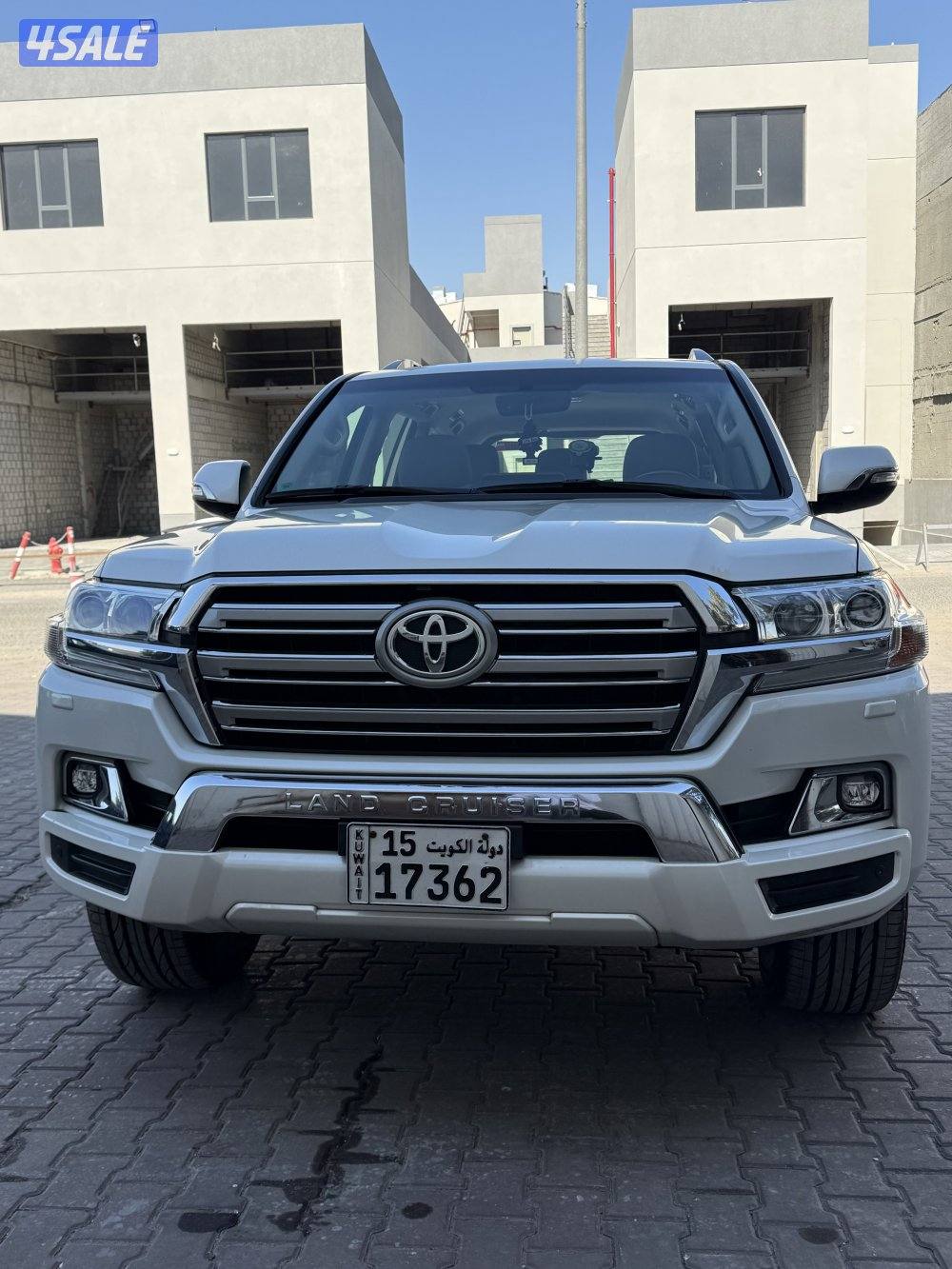 لاندكروزر GXR فحص مكينه وغير وشاصي البدي صبغ الوكاله في ثلاث قطع صبغ10