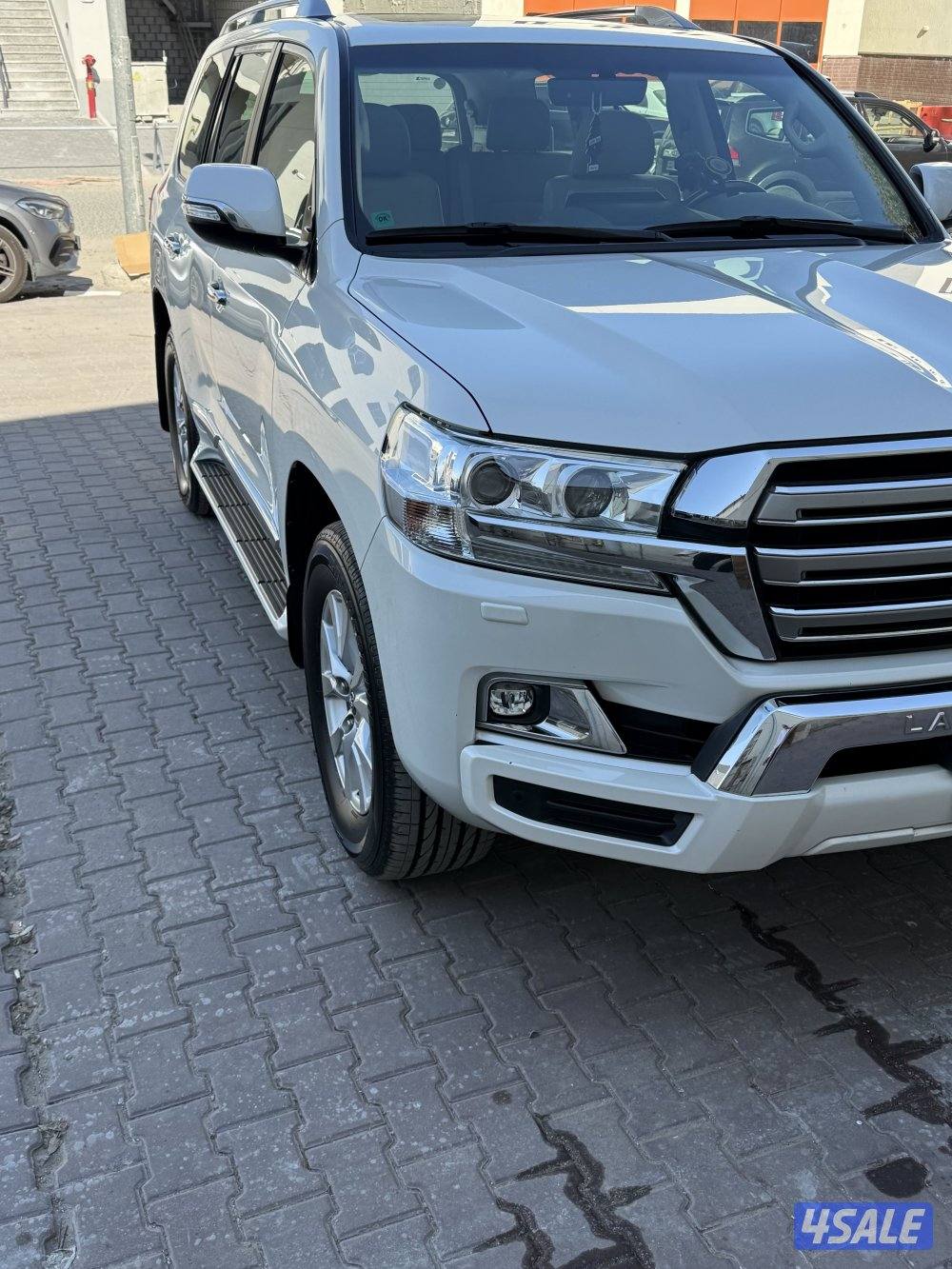 لاندكروزر GXR فحص مكينه وغير وشاصي البدي صبغ الوكاله في ثلاث قطع صبغ11