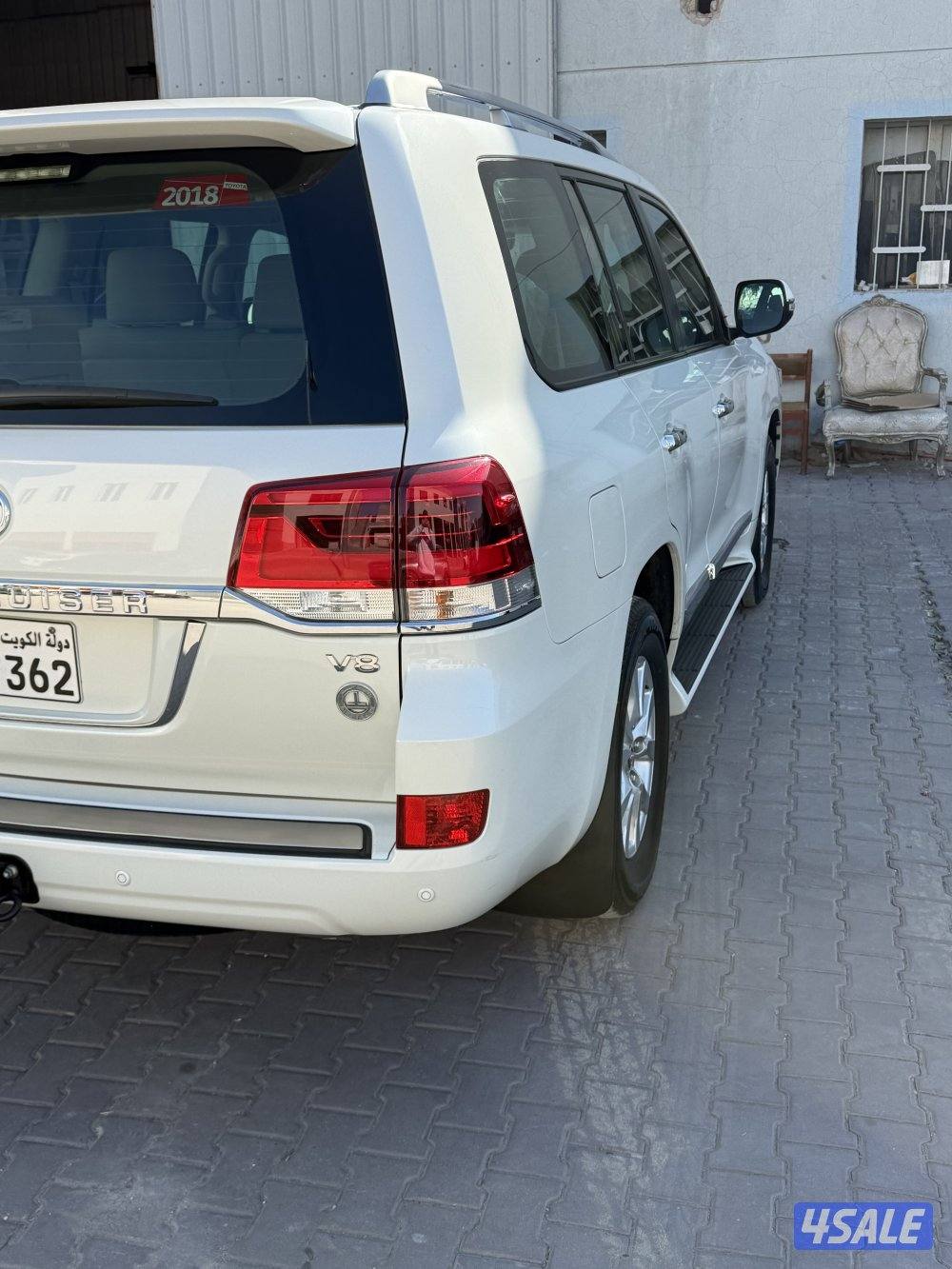 لاندكروزر GXR فحص مكينه وغير وشاصي البدي صبغ الوكاله في ثلاث قطع صبغ14