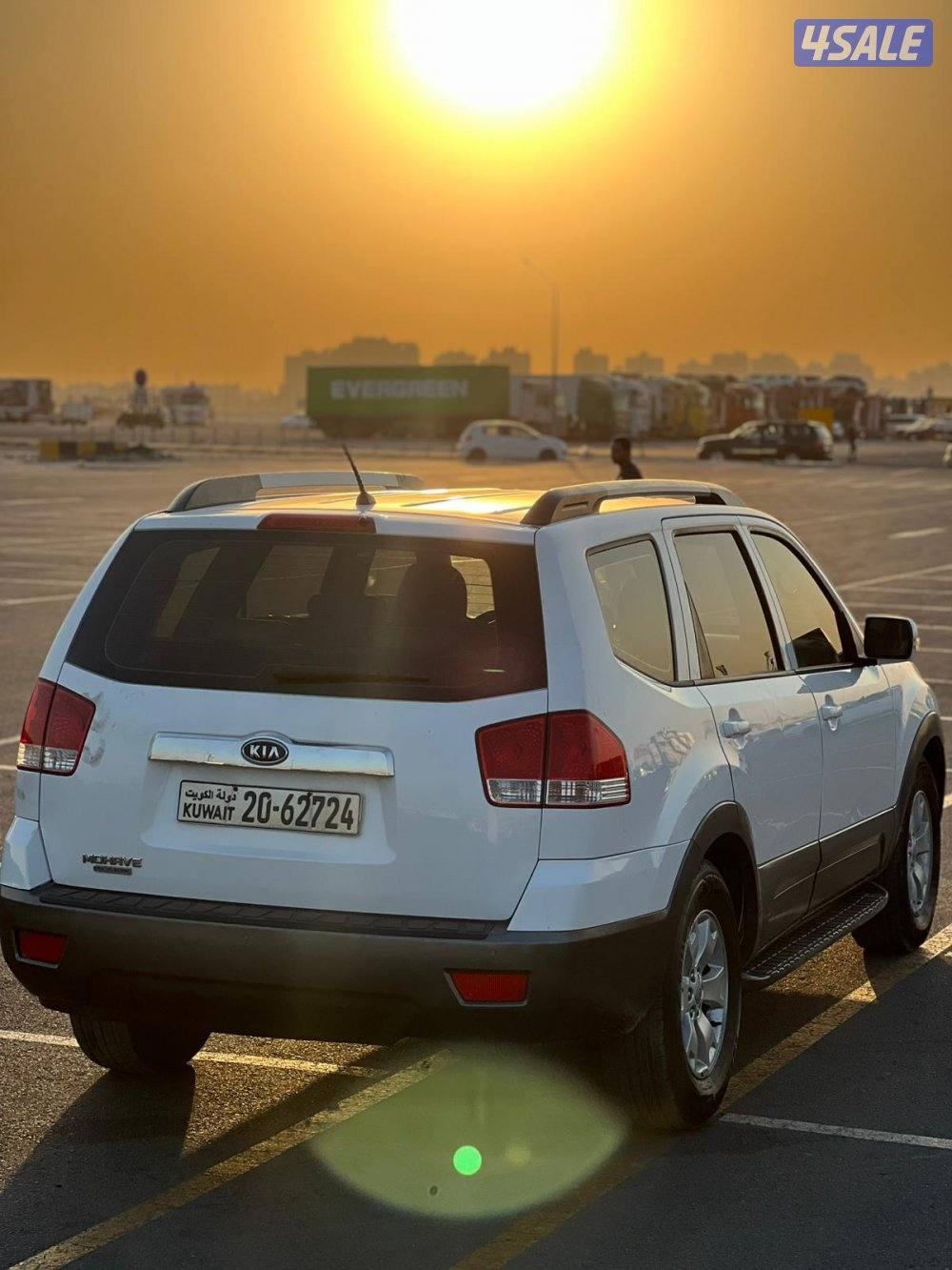 للبيع كيا موهافي 2013 نظيفه جدا3