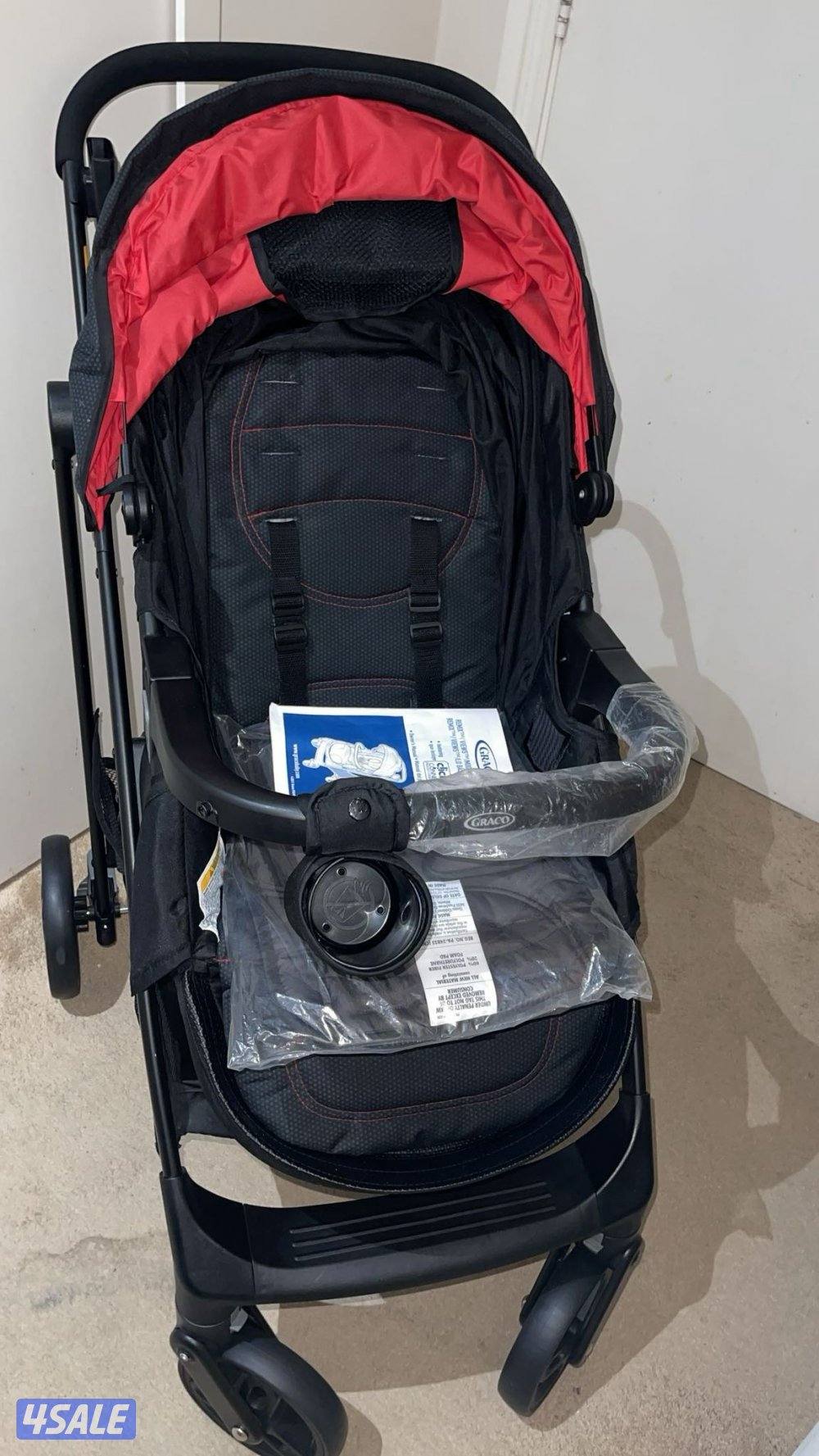 للبيع عربانه اطفال مو مستخدمه جديده الي يدور الشي يديد1