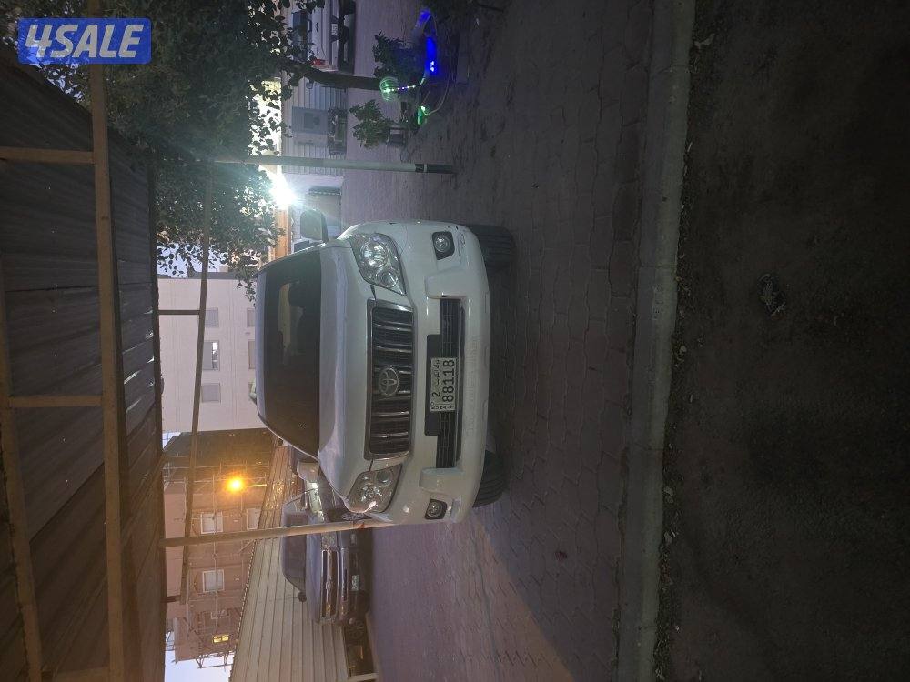 للبيع برادو مديل 2011ماشي 4005