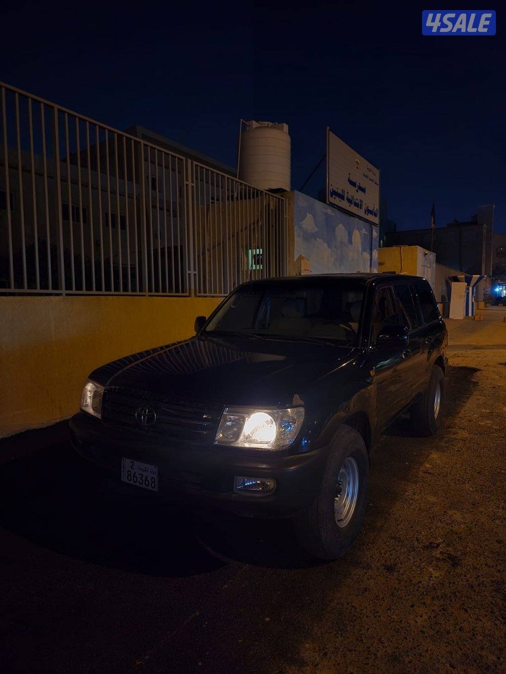 للبيع لاند موديل 2000 قير عادي0