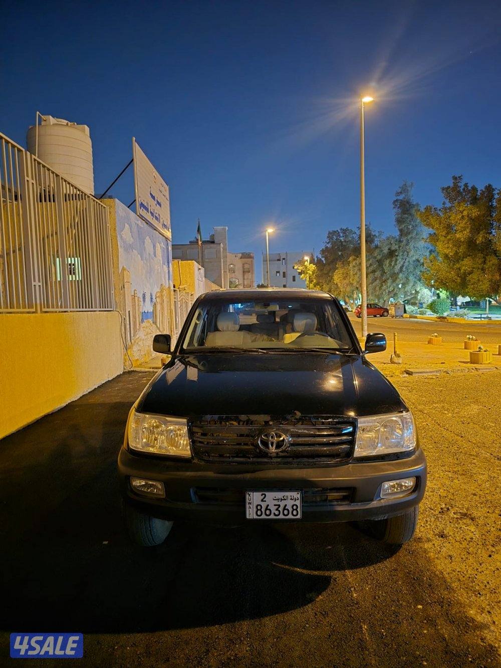 للبيع لاند موديل 2000 قير عادي2