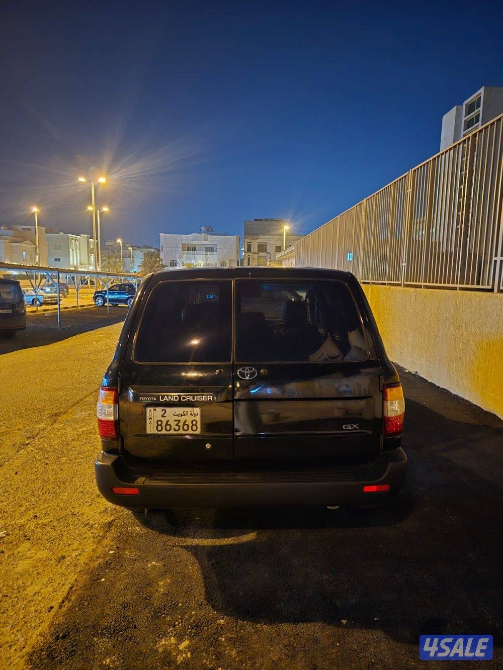 للبيع لاند موديل 2000 قير عادي6