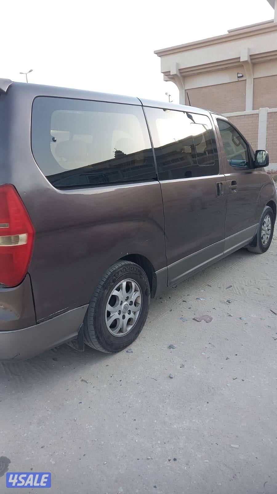 للبيع هيونداي H12