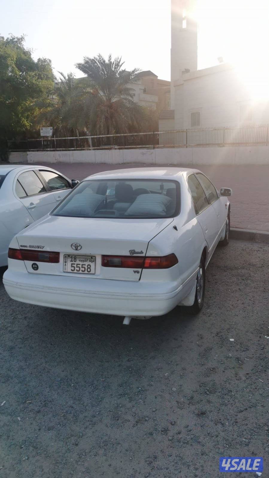 كامري جراندي ٦ سلندر موديل 20003