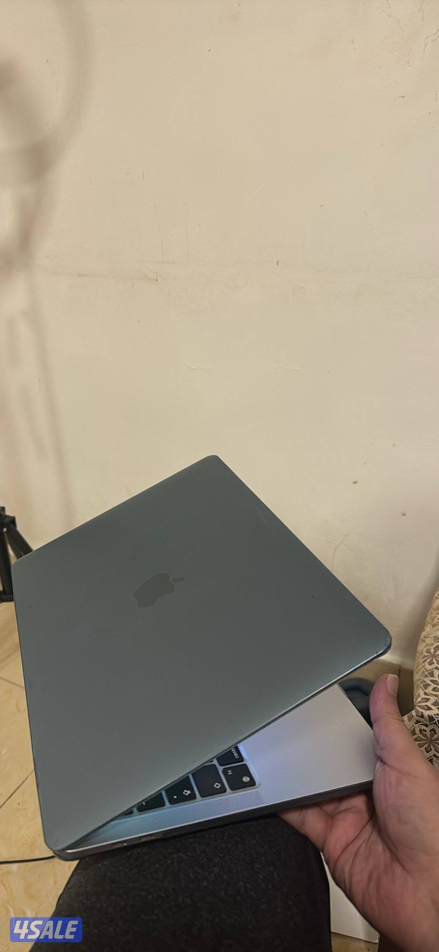 MacBook Pro M22