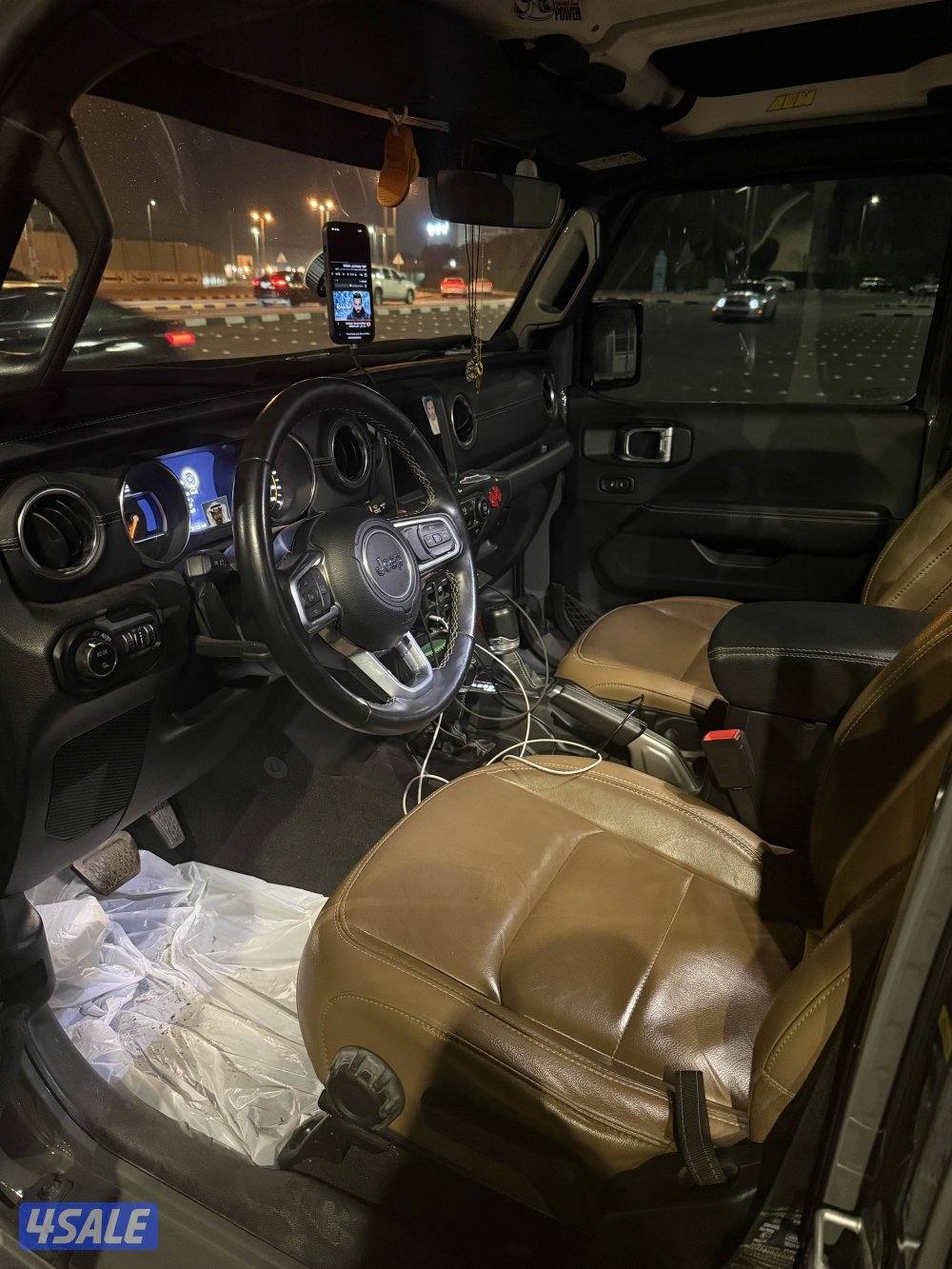 للبيع قلاديتر overland2