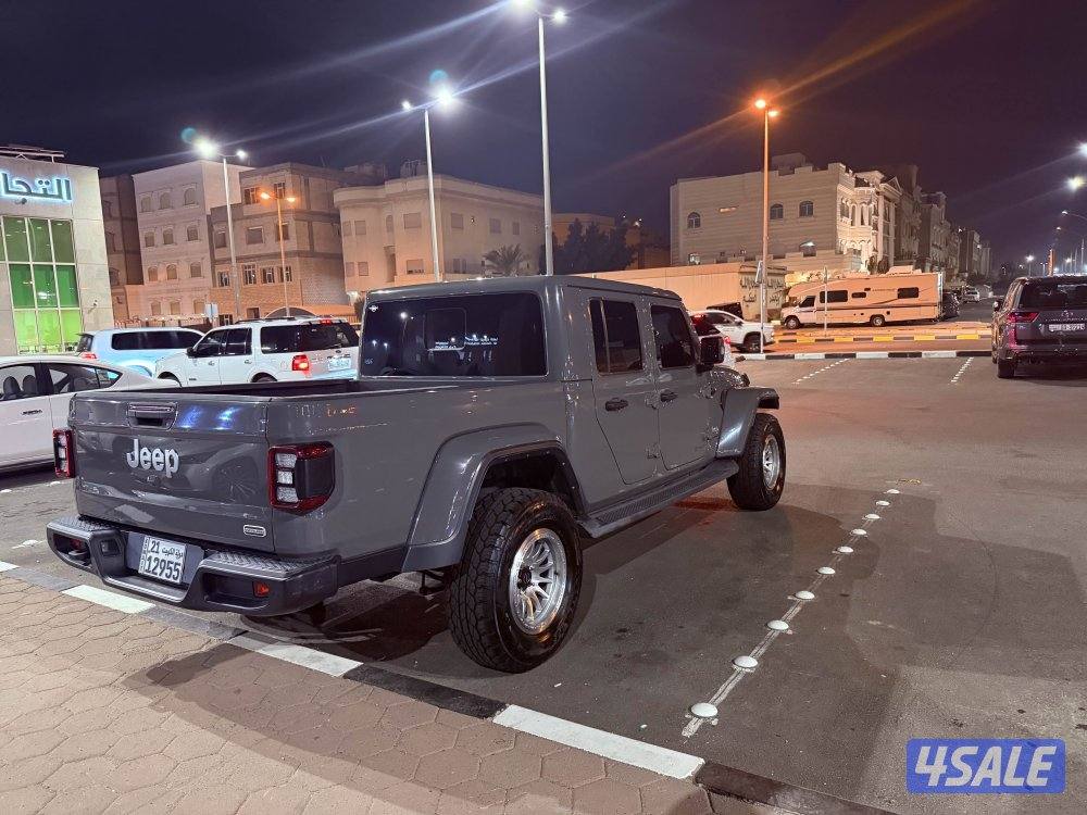 للبيع قلاديتر overland6