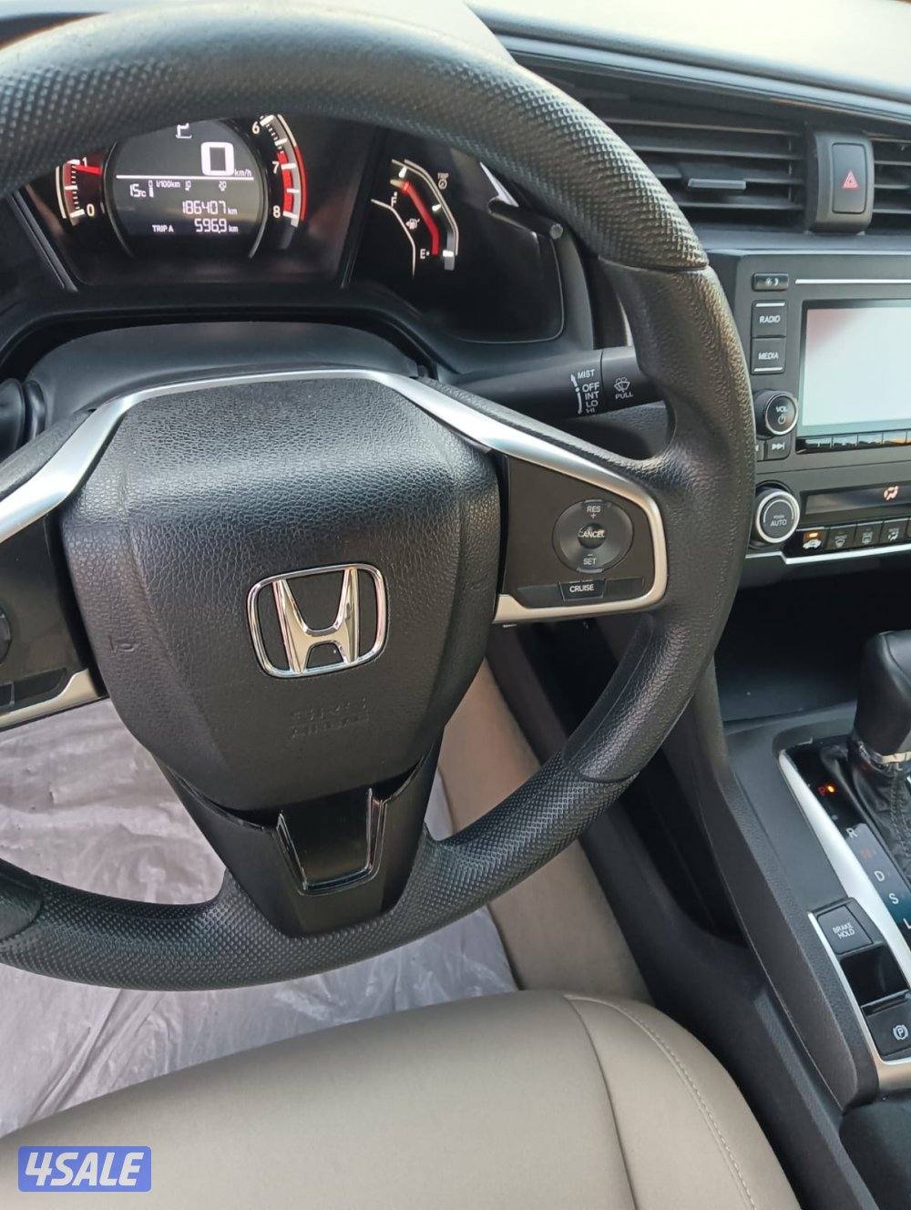 للبيع هوندا سيفيك موديل ٢٠١٩ شرط الفحص1