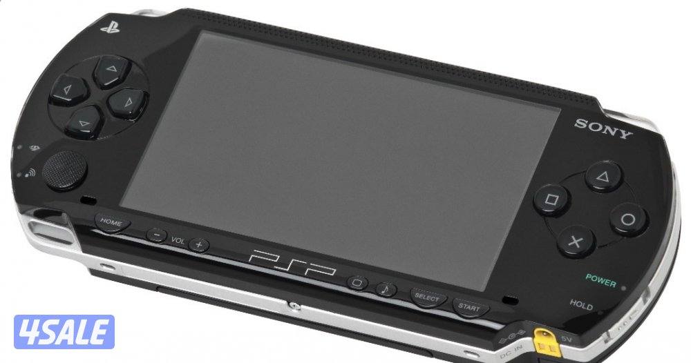 نضيفه ولا تشتكي من شيء بس لا توجد شاحن و بطاريه PSP0