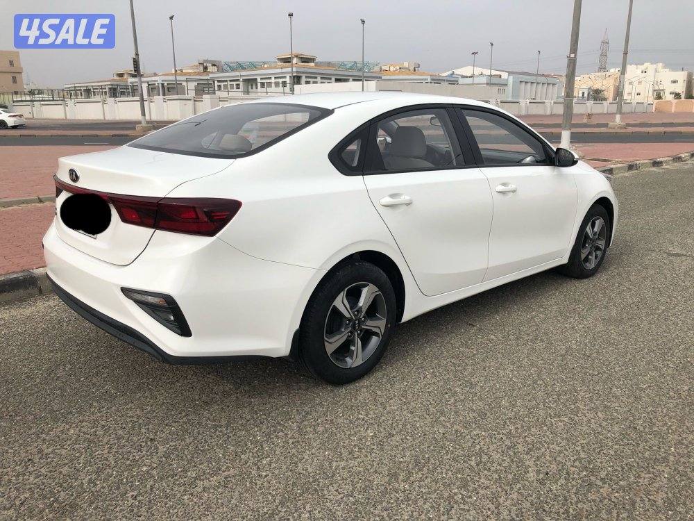 كيا سيراتو 2021 بحاله ممتازه شرط الفحص4