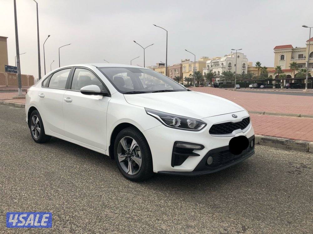 كيا سيراتو 2021 بحاله ممتازه شرط الفحص9