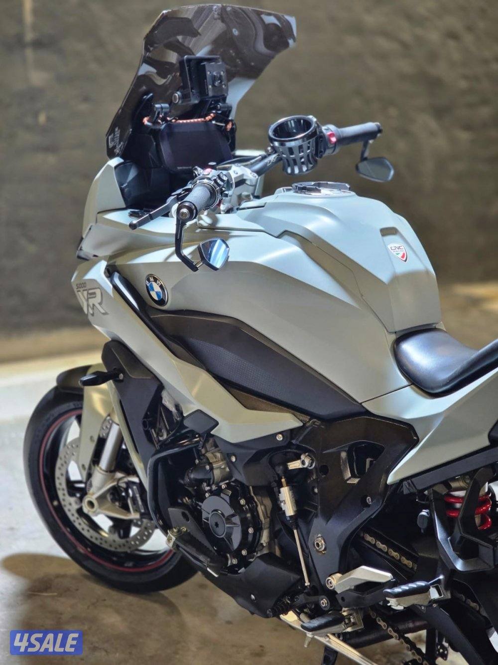 بي ام دبليوxr10005