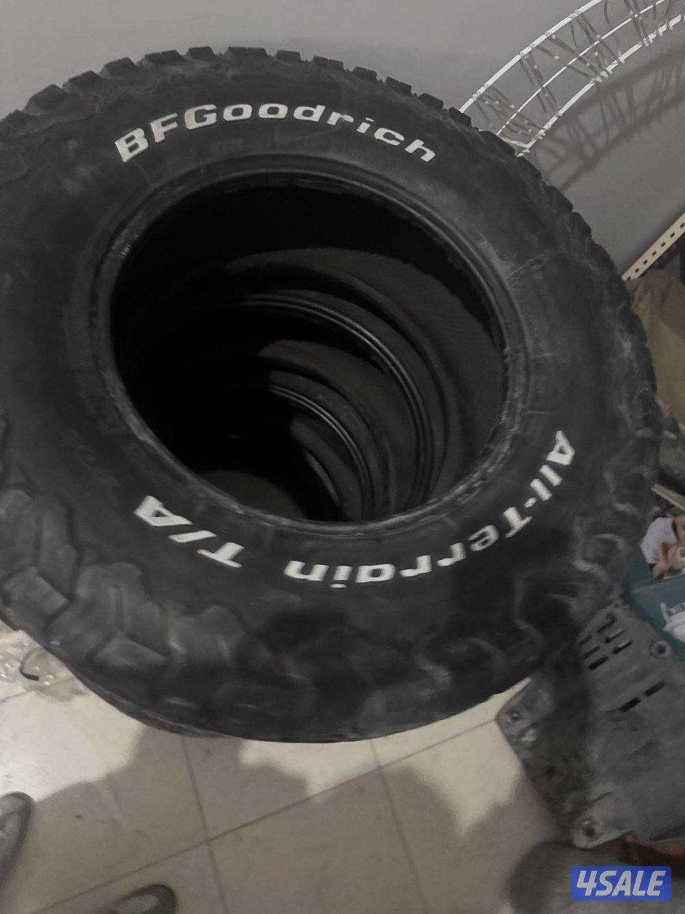 تواير حجرية BFGOODRICH 285/70/R170