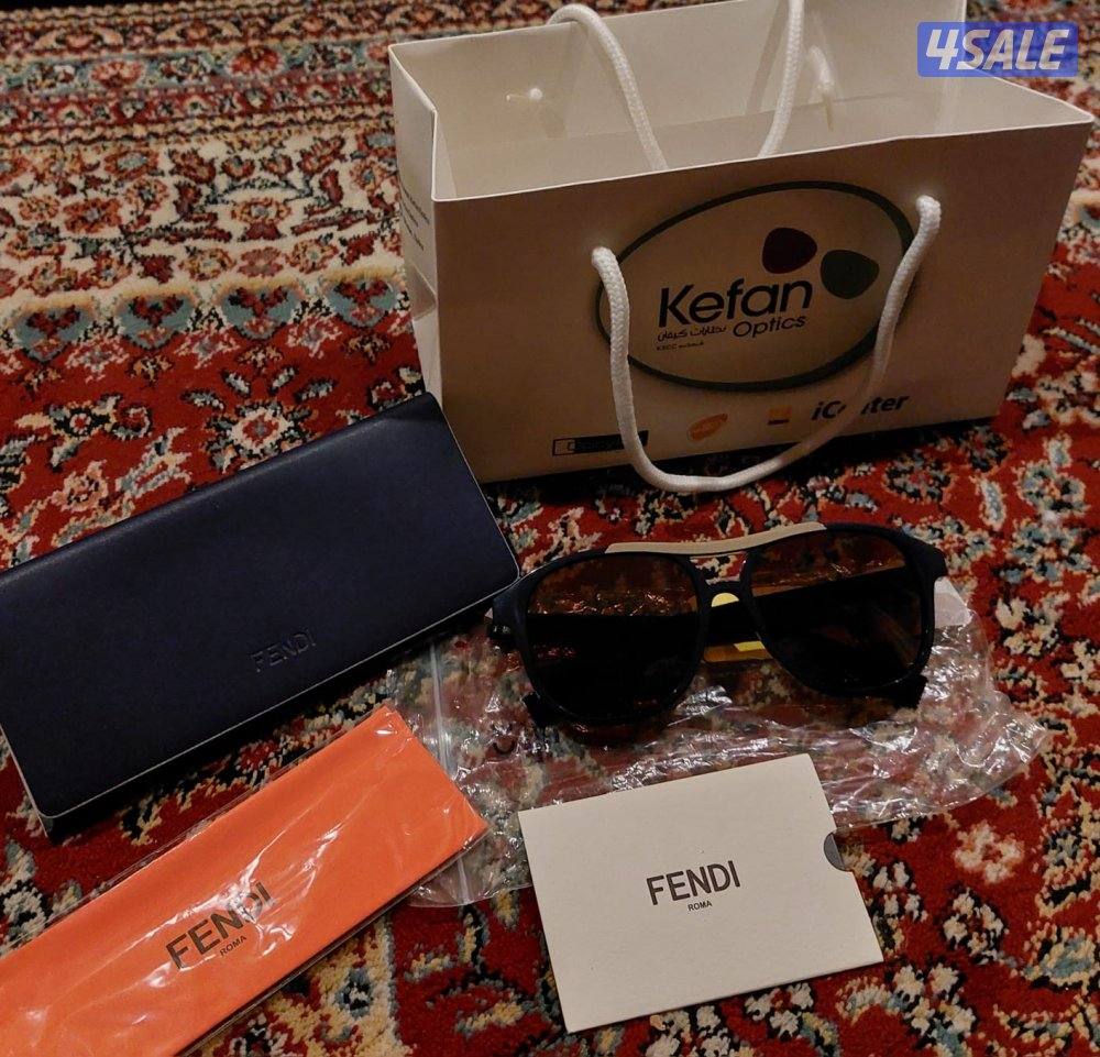 نظاره Fendi جديده كامله الأغراض اصليه0